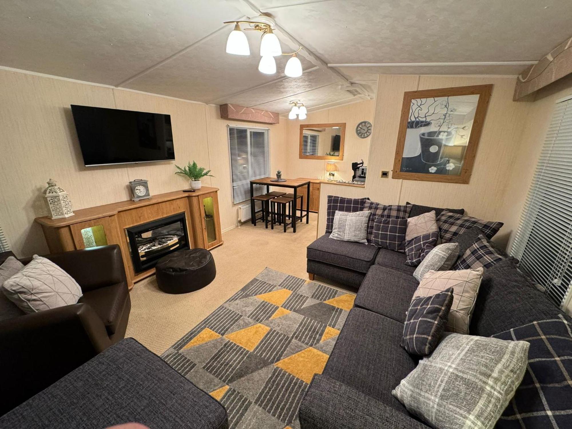 Millfields Holiday Park - The Balmoral - Coastal Caravan Breaks Ingoldmells Dış mekan fotoğraf