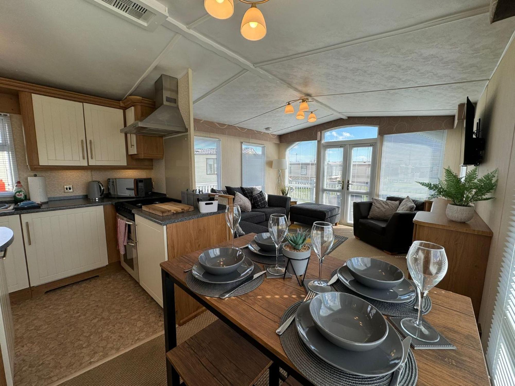 Millfields Holiday Park - The Balmoral - Coastal Caravan Breaks Ingoldmells Dış mekan fotoğraf